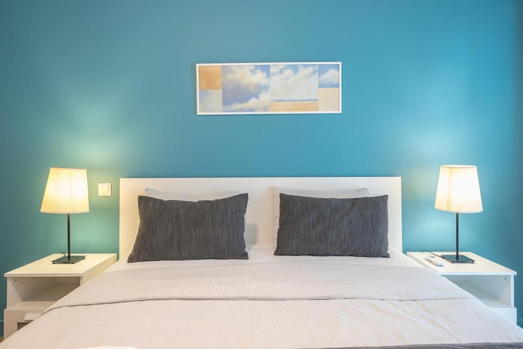 Pame Rentals - 2Bd & 2Ba Home, 4 Min To Acropolis Athens Exterior photo