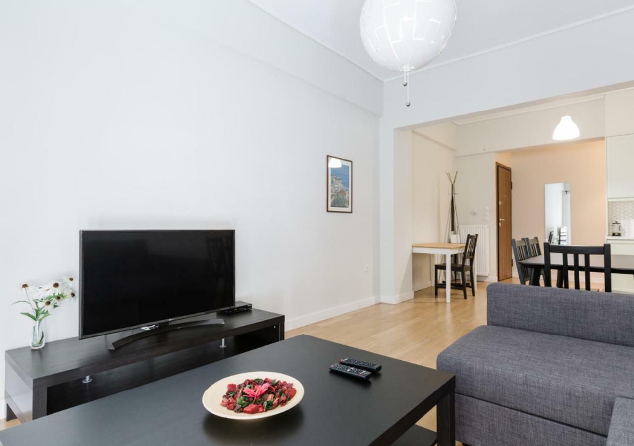 Pame Rentals - 2Bd & 2Ba Home, 4 Min To Acropolis Athens Exterior photo